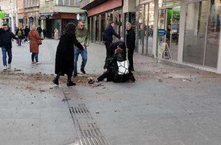 Dio fasade pao na ženu u centru Sarajeva: Policija i hitna na mjestu nesreće