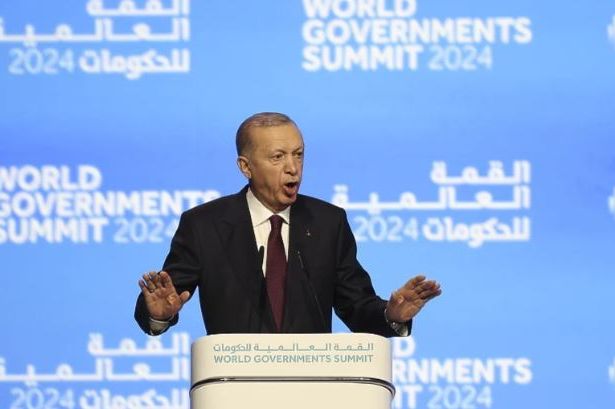 Erdogan nudi Rusiji i Ukrajini da pregovaraju u Ankari: "Treba dati šansu trajnom rješenju"