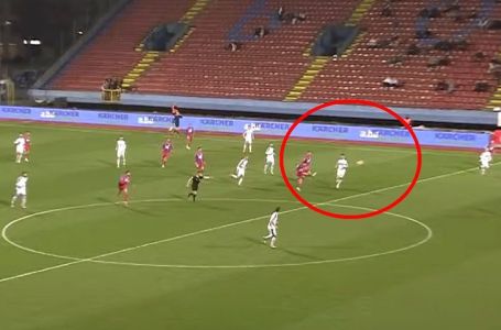 Au, pa šta uradi čovječe?! Fudbaler Borca postigao spektakularan gol sa pola terena!