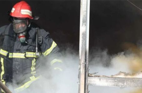 Požar u centru Sarajeva: Gorio hotel, vatrogasci pravovremeno reagovali