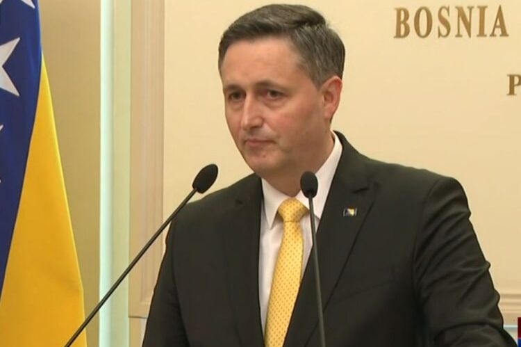 Bećirović podržao odluku Schmidta o tehničkim izmjenama Izbornog zakona