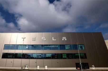 Napad na fabriku firme "Tesla" u Njemačkoj šokirao javnost: "Ozbiljan udar na našu industriju"