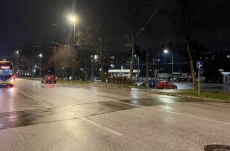 Automobil udario pješaka na Dobrinji: Vozač pobjegao s mjesta nesreće
