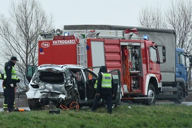 Detalji prometne na A3: Poginuli stariji muškarac i žena, vozač kamiona u pritvoru