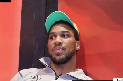 Joshua ispsovao Tysona Furyja nakon pobjede nad Ngannouom (VIDEO)