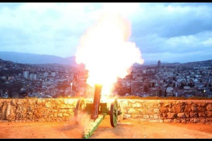 STIGAO JE SVETI MJESEC! Pucanj iz topa sa Žute tabije označio početak ramazana