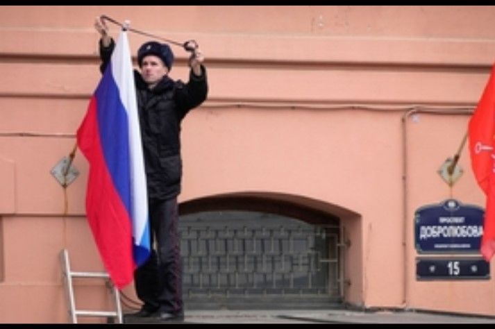Zastave na pola koplja u Rusiji: Dan žalosti nakon terorističkog napada