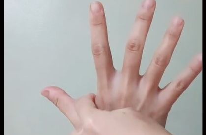 NOVA METODA "DISANJA PRSTIMA" SMANJIĆE STRES NA MINIMUM: Jednostavno je, obavezno probajte! (VIDEO)