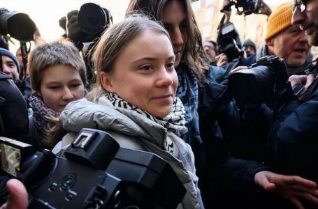 Greta Thunberg uhapšena u Hagu