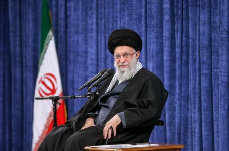 Iranski vrhovni vođa isključio mogućnost slanja “dobrovoljaca” na palestinsku teritoriju