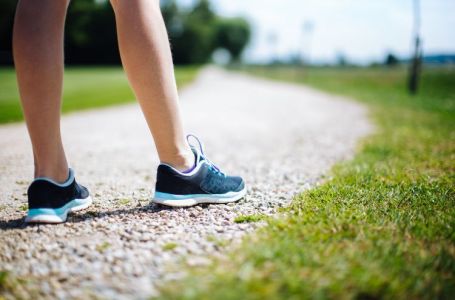 Dva znaka opasne bolesti koji se mogu javiti dok hodate