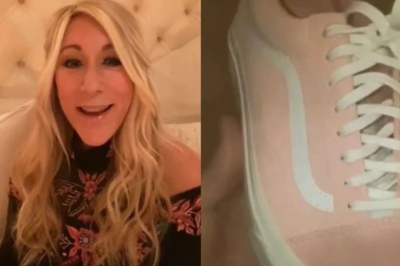 OPTIČKA ILUZIJA: Koje su boje tenisice?