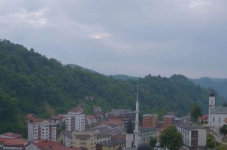 Bošnjaci napustili sjednicu: Odbijen prijedlog da se odgodi promjena naziva ulica u Srebrenici