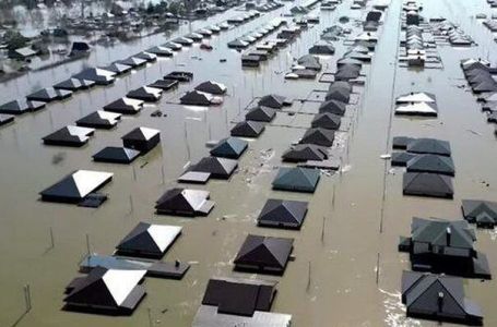 U Rusiji poplavljeno skoro 16 hiljada objekata: Snimci su zastrašujući