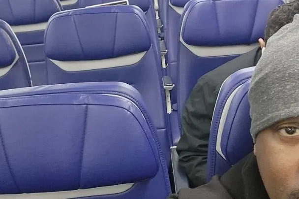 Njegov neobičan selfie iz aviona vidjelo je 37.000.000 ljudi: POGLEDAJTE ŠTA GA JE NALJUTILO