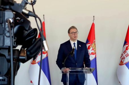 Vučić pozvao članice UN da ne glasaju za rezoluciju o Srebrenici