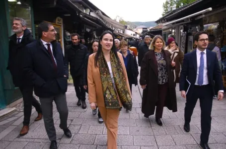 Benjamina Karić ugostila zvaničnike iz Francuske: Prošetali su starogradskom jezgrom Sarajeva