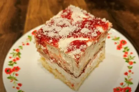 Kolač gotov za samo 10 minuta: Mogli bi ga jesti svaki dan