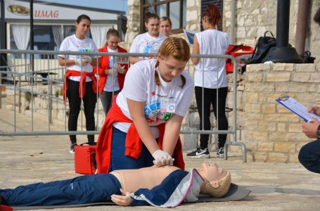 PRVA REAKCIJA: Kako postupiti u slučaju medicinske opasnosti