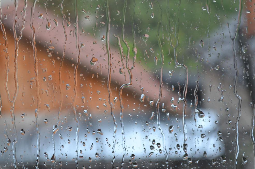 NARODNO VJEROVANJE: Evo šrta znači kad pada kiša na Veliki petak