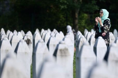 Ministar vanjskih poslova Velike Britanije: U Srebrenici je bio genocid.
