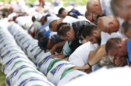 Usaglašen finalni prijedlog Rezolucije o Srebrenici: Upućen prema predsjedniku Generalne skupštine U