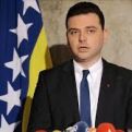 Saša Magazinović: 'Vučić i Dodik truju Srbe tezom o genocidnom narodu- ne postoje genocidni narodi'