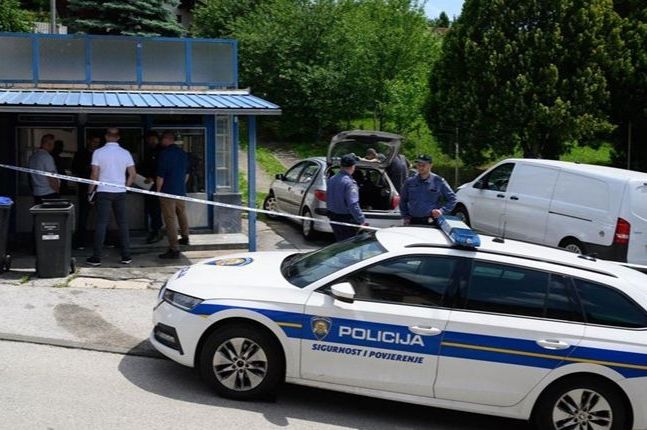 Detalji zločina koji je šokirao Hrvatsku: Ubio majku zadavši joj više ubodnih rana, pa otišao u...