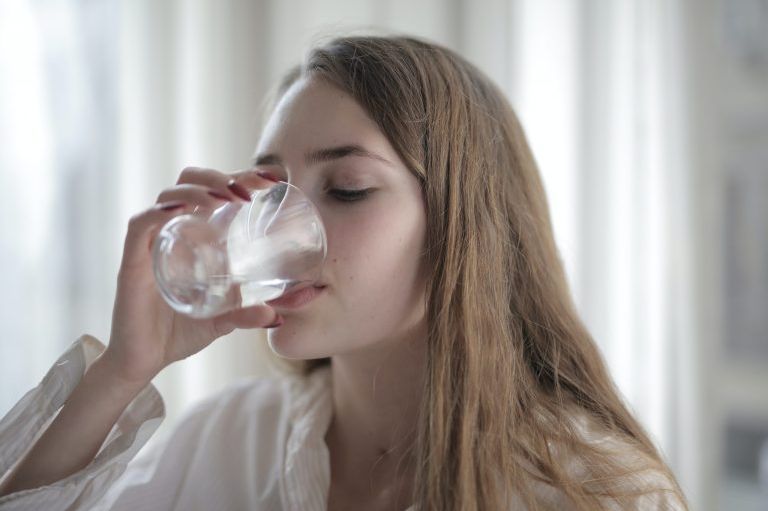 NIJE VODA: Koje piće je najbolje za hidrataciju?