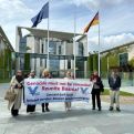 Mirni protesti ispred ureda Scholza: 'Podržite Schmidta, smijenite Dodika'