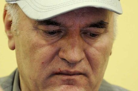 Odbijen zahtjev: Zločinac Ratko Mladić neće biti prebačen na liječenje u Srbiju