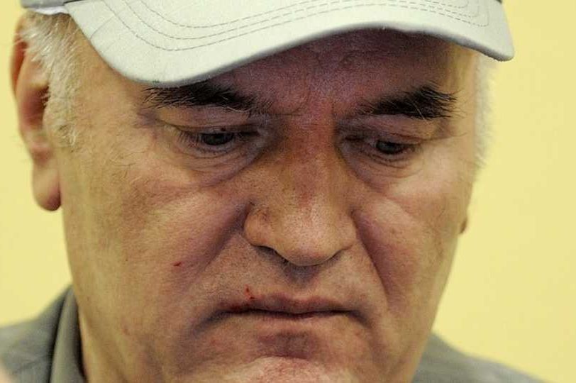 Odbijen zahtjev: Zločinac Ratko Mladić neće biti prebačen na liječenje u Srbiju