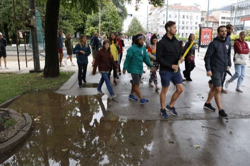 U drugom dijelu dana očekuju se lokalni pljuskovi i grmljavina