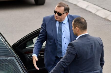 Počeo sastanak u Sarajevu: Stigli Dodik, Čović, Nikšić…