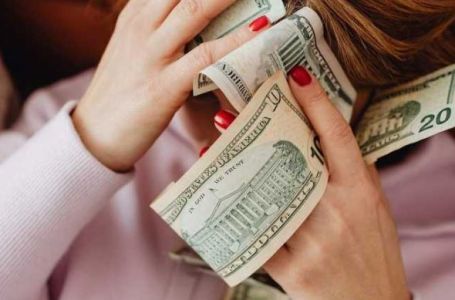 PROSTO SU MILJENICI SUBINE: Ove horoskopske znakove čeka velika finansijska sreća