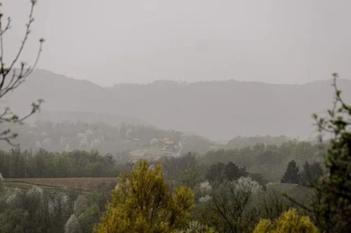 Saharski pijesak, kiša, pljuskovi i grmljavina: Evo kada bi se moglo razvedriti