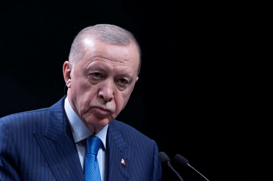 Erdogan: Svjesni smo da je svježa bol majki i sestara koje su izgubile svoje najmilije u Srebrenici