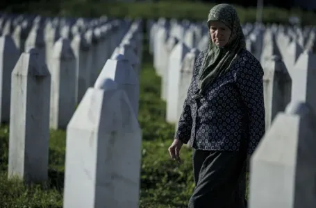 Majke Srebrenice nakon što je usvojena rezolucija o genocidu: 'Pobjeda istine i pravde!'