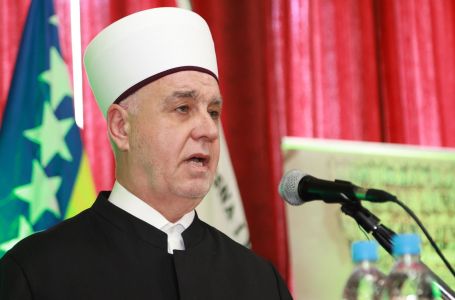 Reisu-l-ulema: Svi treba da se brinemo o sigurnosti naše zemlje