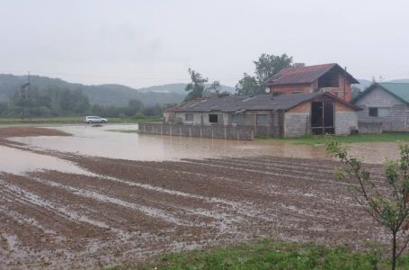 Katastrofalna situacija u bh. gradu: Zaplavljeno više objekata i usjeva