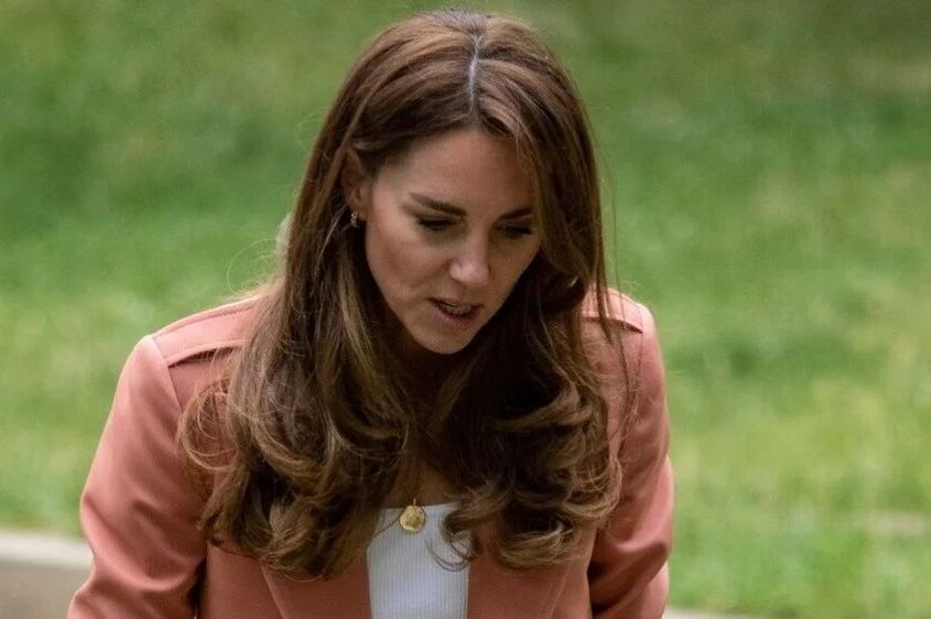 Oglasila se Kate Middleton: Uputila veliko izvinjenje