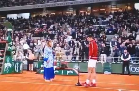 Ovo nikad nije viđeno: Novak poslije meča tokom intervjua dobio neobičan zadatak od GS šampionke
