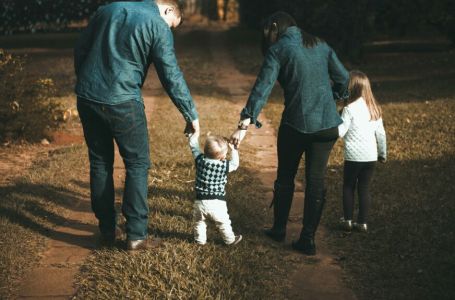 Dove za sreću – roditelji, učite ovu dovu za zaštitu i uspjeh vaše djece