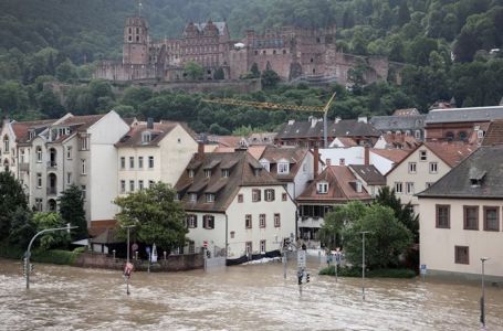 Jug Njemačke poplavljen. Meteorolozi: Ova količina kiše padne jednom u stoljeću