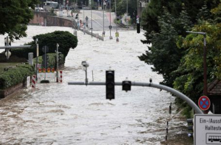 Historijske poplave potopile jug Njemačke, hiljade ljudi na terenu: ‘Ovo se događa jednom u stoljeću