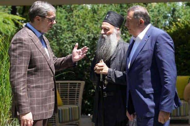 Dodik i Vučić potpisuju 'plan za budućnost', Porfirije svjedok