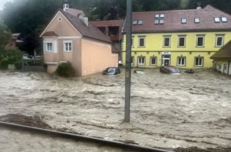 Poplave u Austriji, službe pozivaju na oprez: Svaka kap kiše koja padne je previše