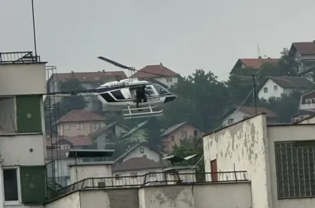 Policijski helikopter kružio po sarajevskom naselju Otoka: Oglasio se Ramo Isak