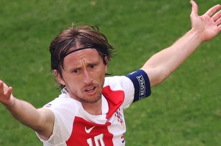Modrić u 74. minuti viknuo Daliću "ŠEFE, NE MIJENJAJ": Evo zašto