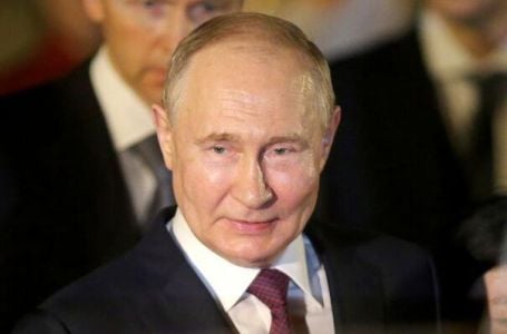 Putin: Prijedlog za rješavanje 'krize u Ukrajini' neće vječno biti na stolu